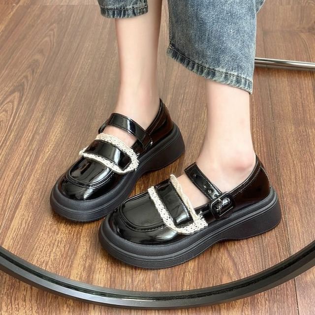 Lace Trim Platform Loafers