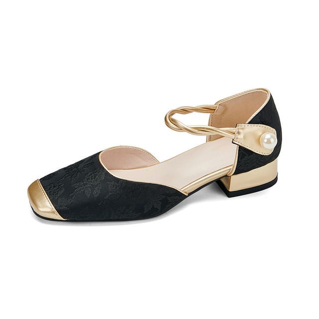 Square Cap Toe Ankle Strap Jacquard Sandals