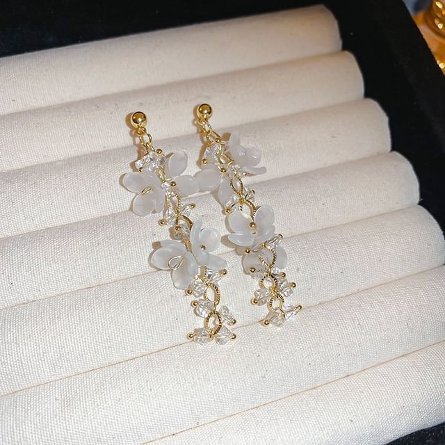 Floral Dangle Earring
