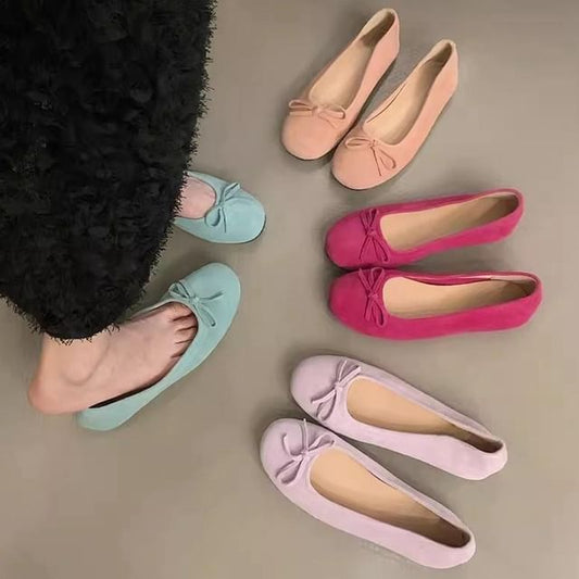 Plain Bow Accent Faux Suede Flats