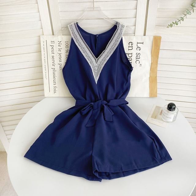 Sleeveless V-Neck Tie-Waist Panel Romper