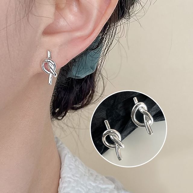 Knotted Clip On Earring