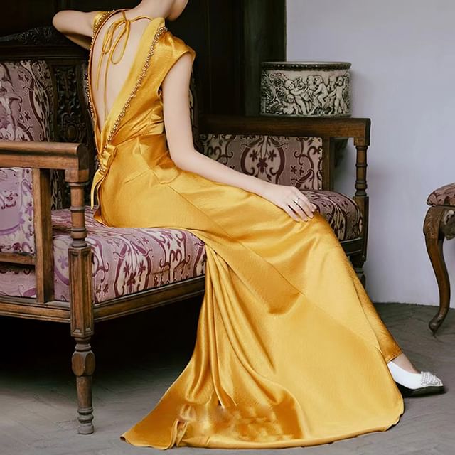 Back Gown Embellished Evening Mermaid Cap-Sleeve Mock Neck Open Plain