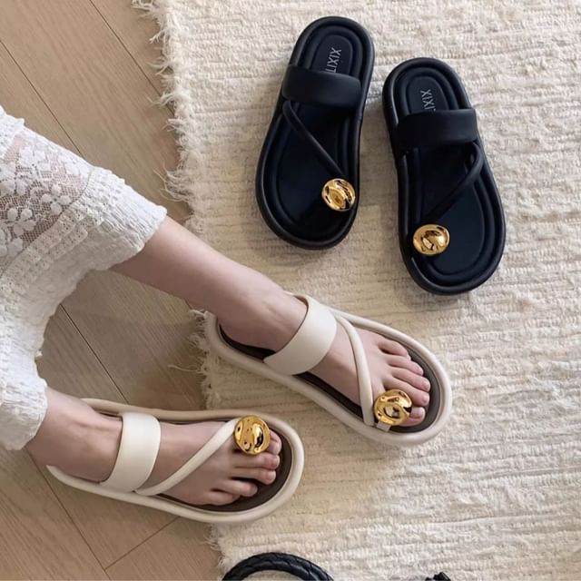 Toe Loop Slide Sandals