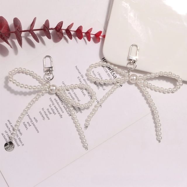 Bow Faux Pearl Bag Charm Keyring