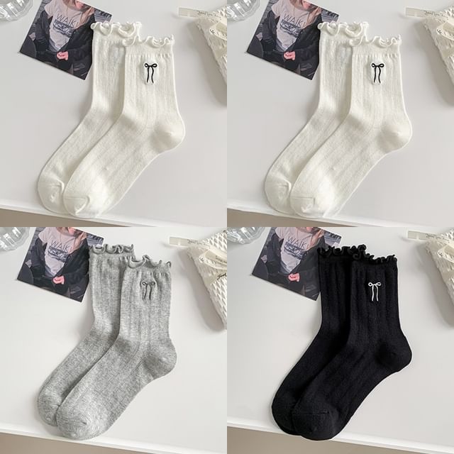 Ruffle Trim Socks / Set