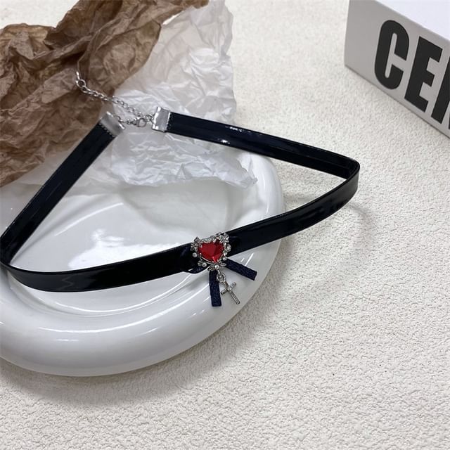 Cross Necklace / Faux Leather Rhinestone Choker