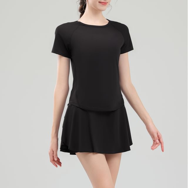 Athletic Two-Piece Set: Fitted Tee and Mini Skirt