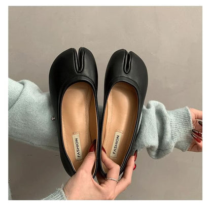 Split-Toe Flats