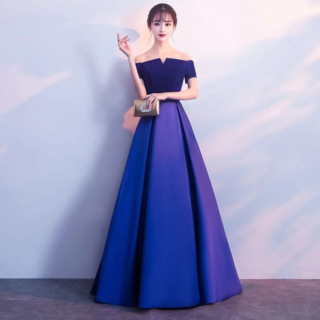Off-Shoulder Plain A-Line Ball Gown