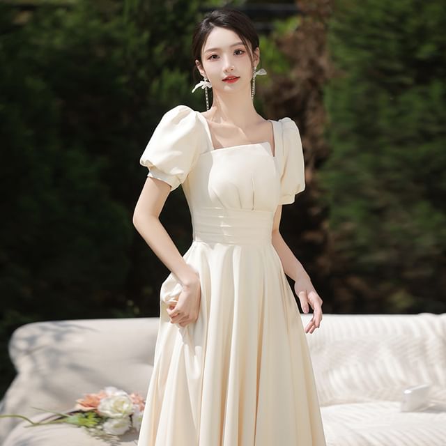 Puff-Sleeve Plain Maxi A-Line Bridesmaid Dress / Cold-Shoulder Maxi Bridesmaid Dress