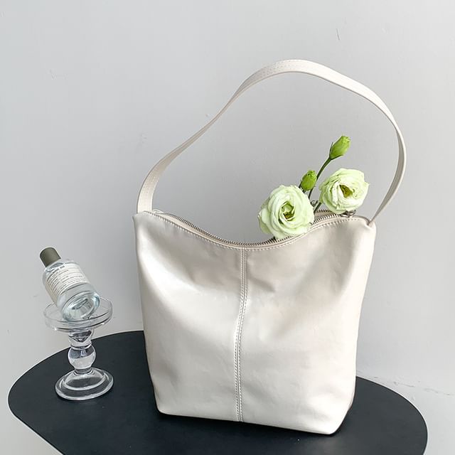 Plain Faux Leather Tote Bag