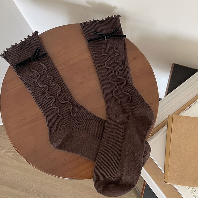 Ruffle Trim Bow Socks