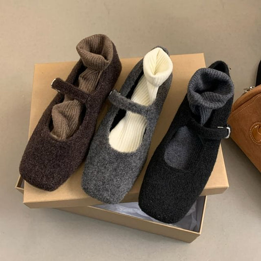 Square-Toe Mary Jane Flats