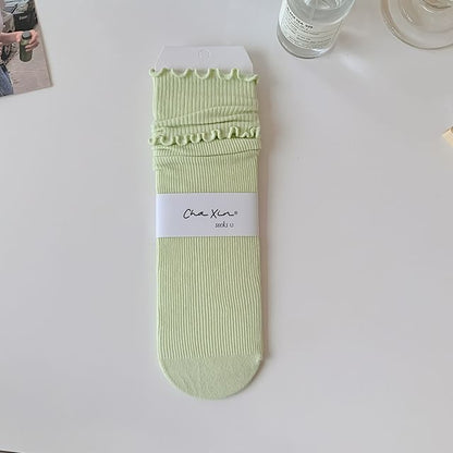 Einfarbige Socken mit gekräuseltem Rand