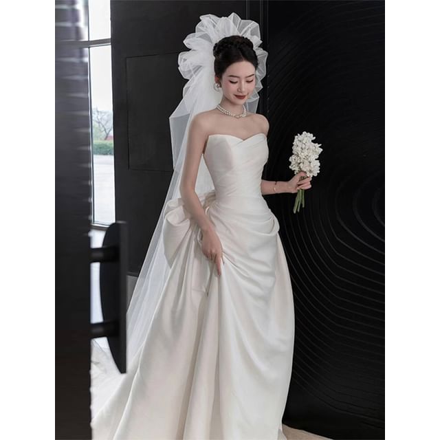 Satin Wedding Strapless Bow Gown A-Line Back