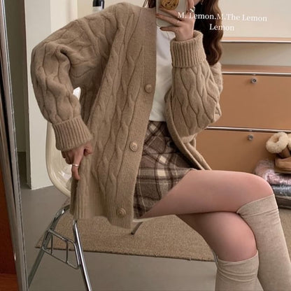 Long Sleeve V-Neck Cable Knit Cardigan