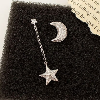 Moon & Star Asymmetrical Alloy Dangle Earring