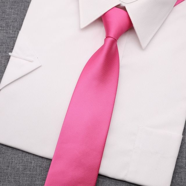 Plain Pre Tied Neck Tie