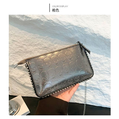Chain Strap Skull Patterned Crossbody Bag