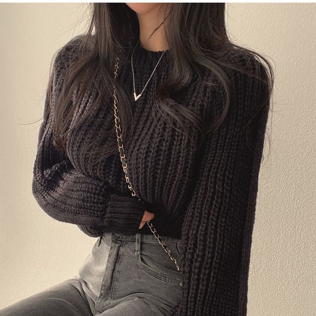 Soft Bubble-Sleeve Cropped Sweater