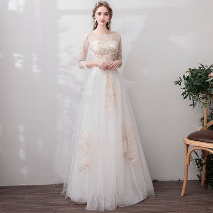 3/4-Sleeve Scoop Neck Mesh A-Line Wedding Gown