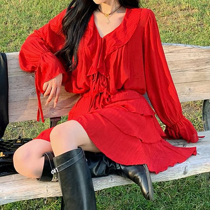 Set: Long-Sleeve V-Neck Plain Blouse + Tiered Mini A-Line Skirt