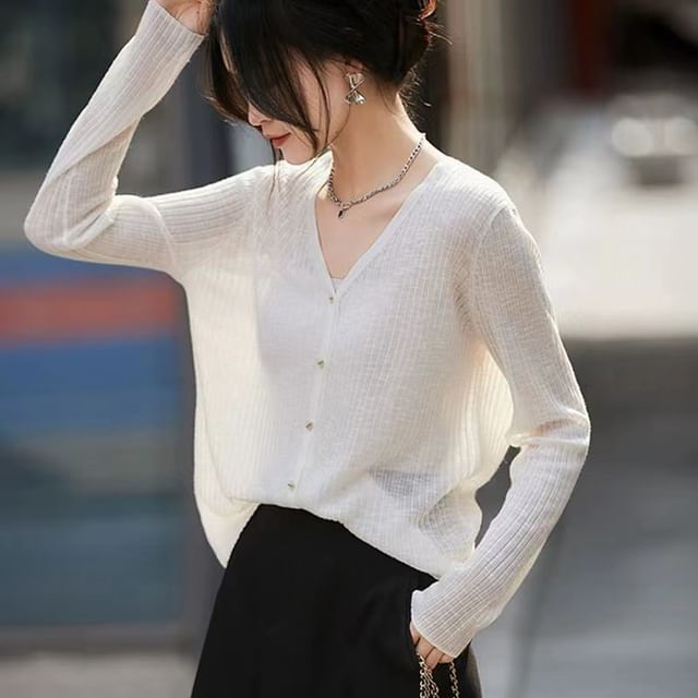 Ribbed V-Neck Knit Cardigan