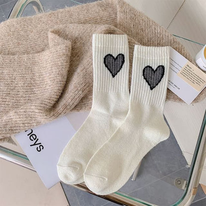 Heart Accent Crew Socks