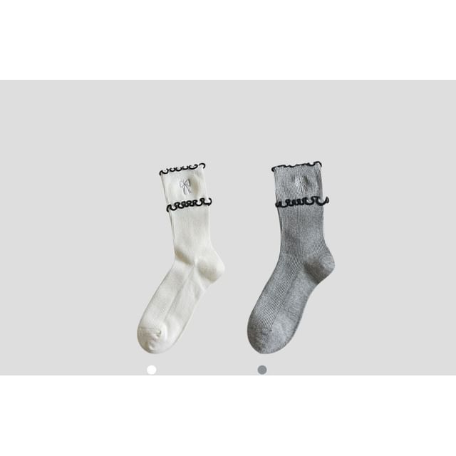 Bow Embroidered Frill Short Socks / Set