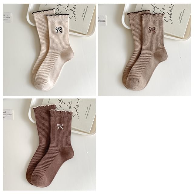 Bow Embroidered Ribbed Short Socks Set