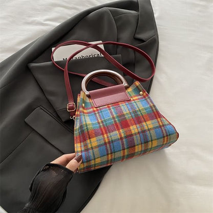 Set: Plaid Shoulder Bag + Plain Faux Leather Pouch