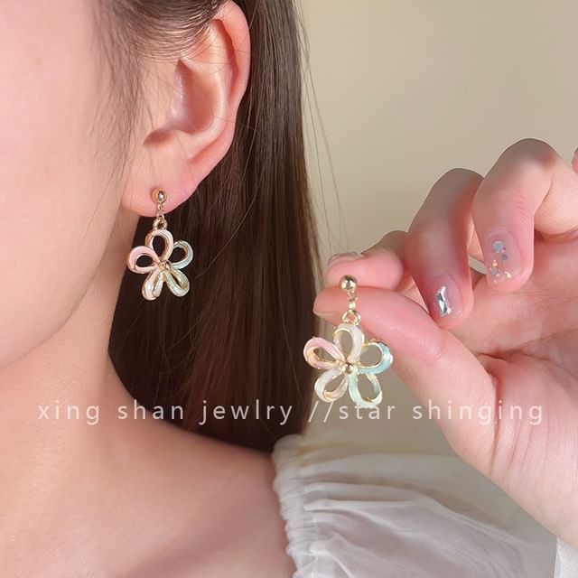 Flower Earring Drop