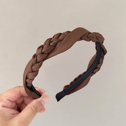 Twisted Plain Headband