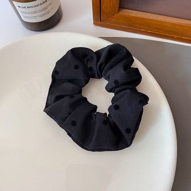 Dotted Scrunchie