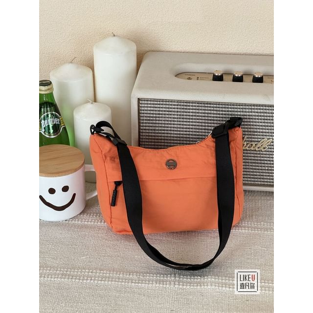 Multi-Pocket Shoulder Bag