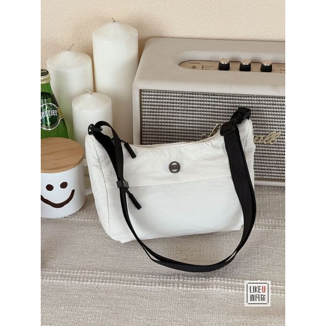 Multi-Pocket Shoulder Bag