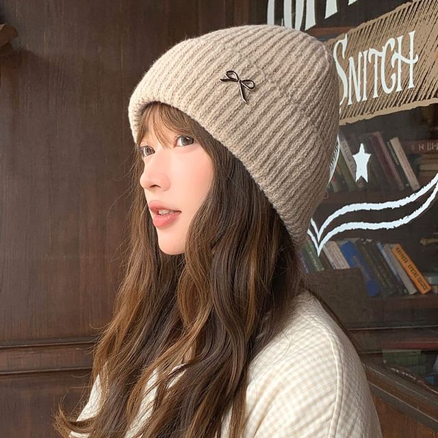 Metal Bow Knit Beanie