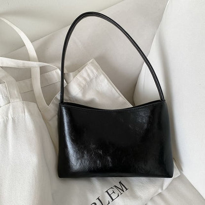 Umhängetasche aus Kunstleder