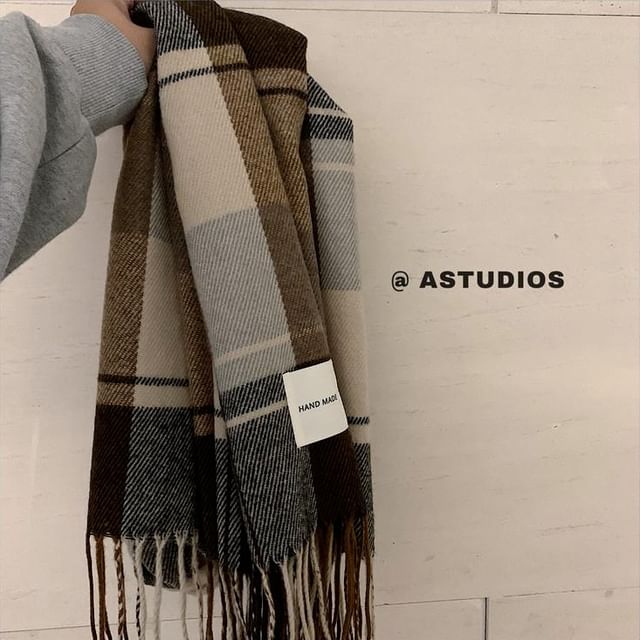 Plain Button Ribbed Knit Snood / Plaid Scarf