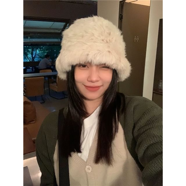 Plain Faux Fur Bucket Hat / Star Bucket Hat
