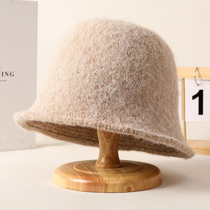 Plain Fuzzy Knit Bucket Hat