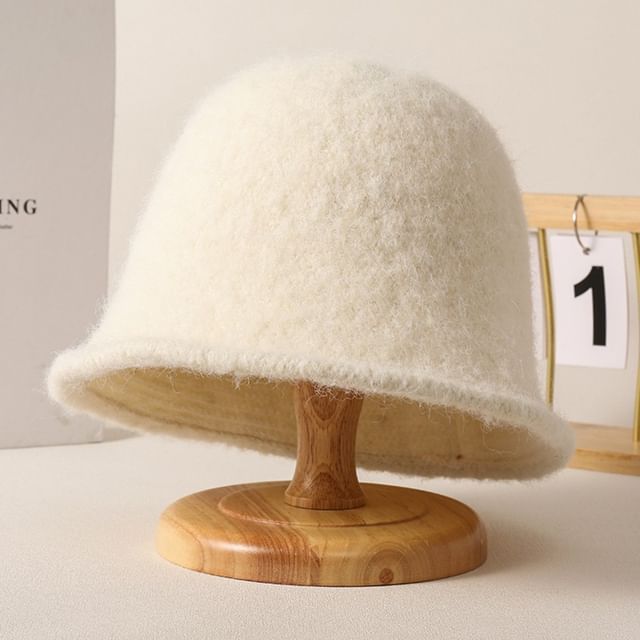 Plain Fuzzy Knit Bucket Hat