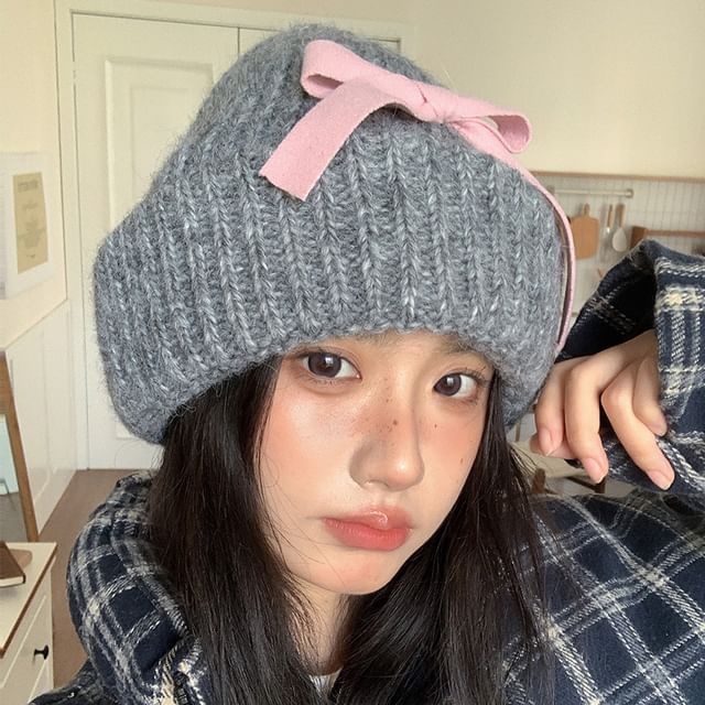 Bow Ribbed Beanie