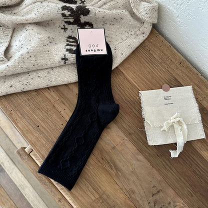 Plain Cable-Knit Socks