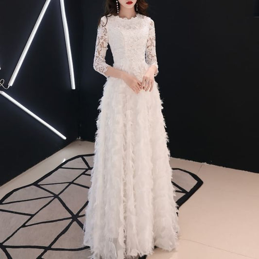 A-Line / Fringed Lace 3/4-Sleeve Midi Evening Neck Round Dress Gown