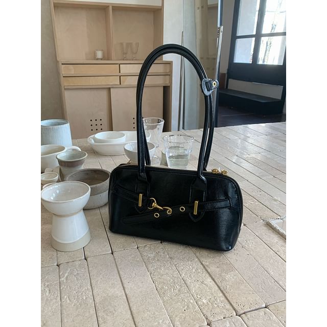 Plain Buckled Faux Leather Shoulder Bag