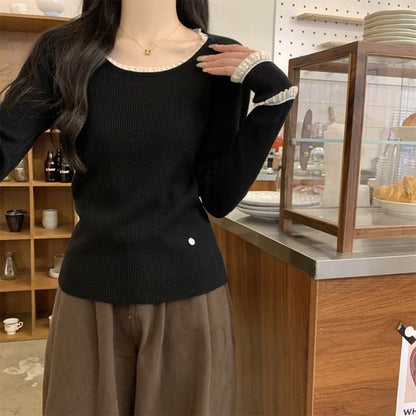 Long-Sleeve Round Neck Lace Trim Slim Fit Knit Top