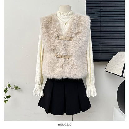 Buckled Faux-Fur V-Neck Vest Jacket