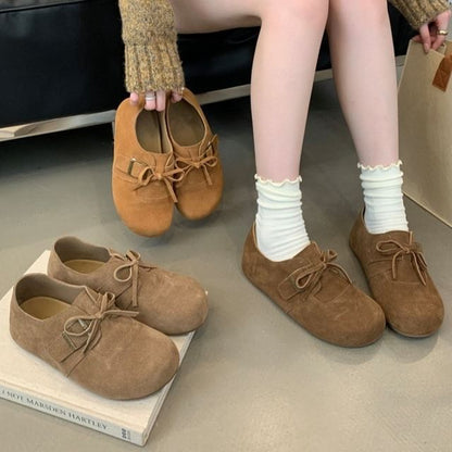 Velvet Lace-Up Shoes